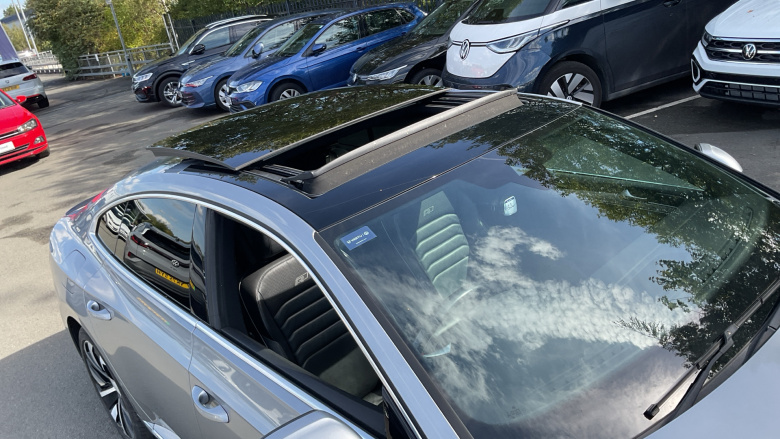 Volkswagen Arteon 2.0 TDI SCR 190 R-Line 5dr 4MOTION DSG Diesel Hatchback